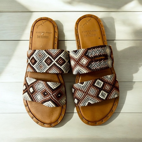 Eclectic Array Shoes - Eclectic Array Handwoven Artisan Leather Slide Sandals  Size 9 Boho Resort